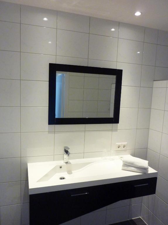 Hotel De Beukelaer Roggel Room photo